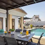 Sunnyvillas-3br New Modern Villa-private Pool-hvn Paralimni