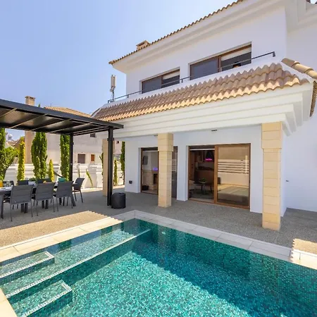 Villa Sunnyvillas-3br New Modern Villa-private Pool-hvn *