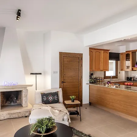 Villa Sunnyvillas-3br New Modern Villa-private Pool-hvn *