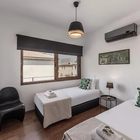 Sunnyvillas-3br New Modern Villa-private Pool-hvn Villa *