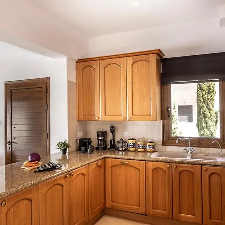 Villa Sunnyvillas-3br New Modern Villa-private Pool-hvn