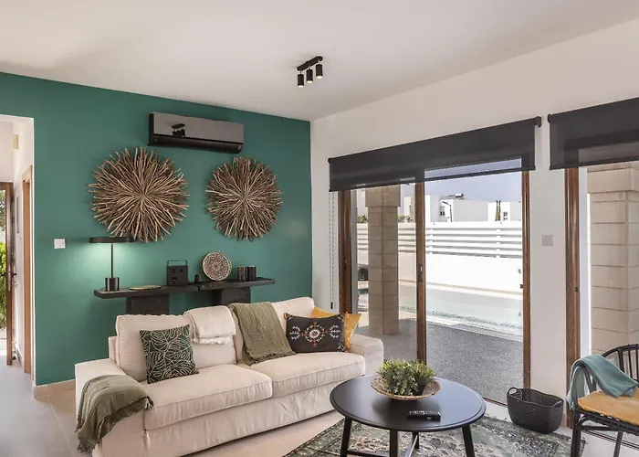 Sunnyvillas-3br New Modern Villa-private Pool-hvn Villa *