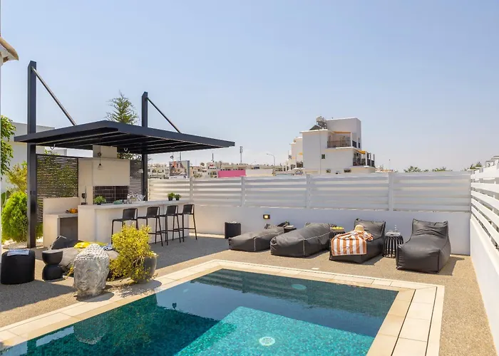 Sunnyvillas-3br New Modern Villa-private Pool-hvn Vila