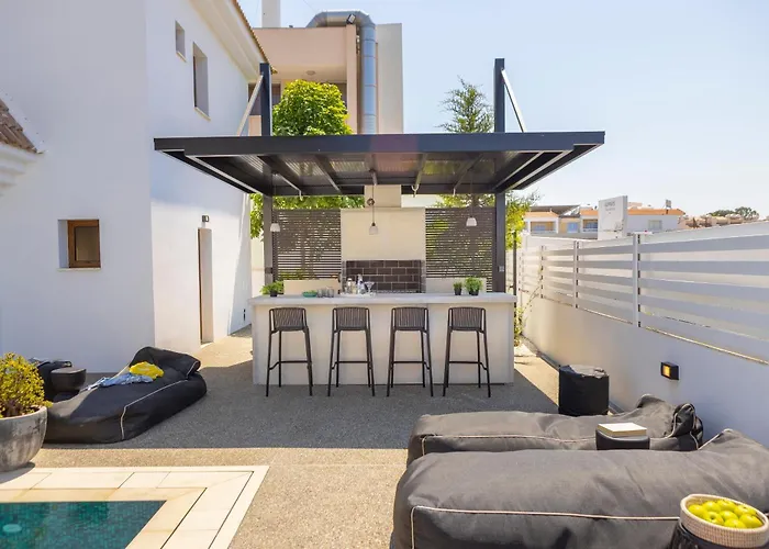 Sunnyvillas-3br New Modern Villa-private Pool-hvn Villa *