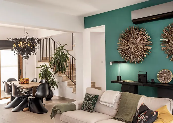 Sunnyvillas-3br New Modern Villa-private Pool-hvn Villa