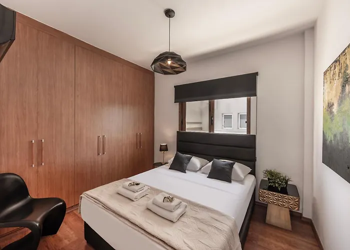 Villa Sunnyvillas-3br New Modern Villa-private Pool-hvn Paralimni